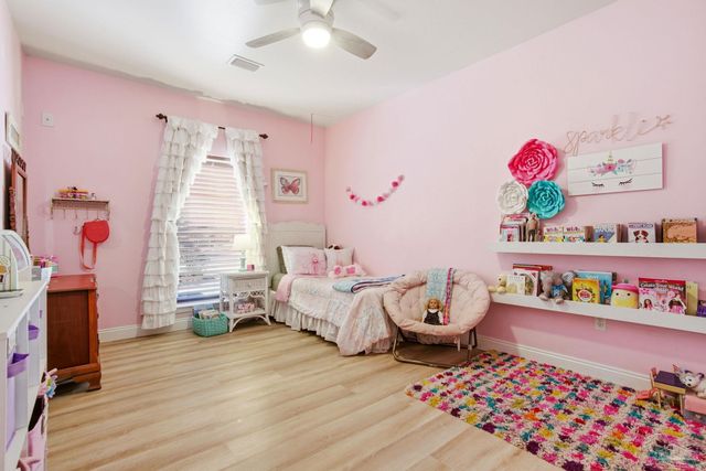 5790 Sunflower Ave, Milton, FL 32570