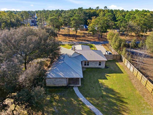 5790 Sunflower Ave, Milton, FL 32570