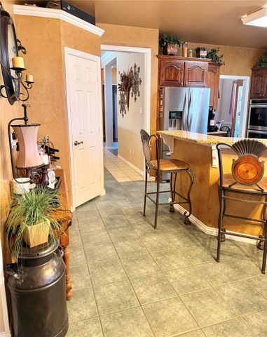 1178 E Remington Park Drive, Talty, TX 75160