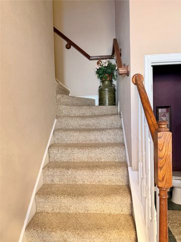 1178 E Remington Park Drive, Talty, TX 75160