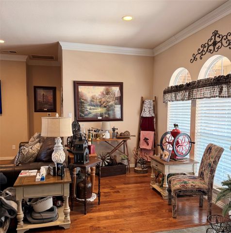 1178 E Remington Park Drive, Talty, TX 75160