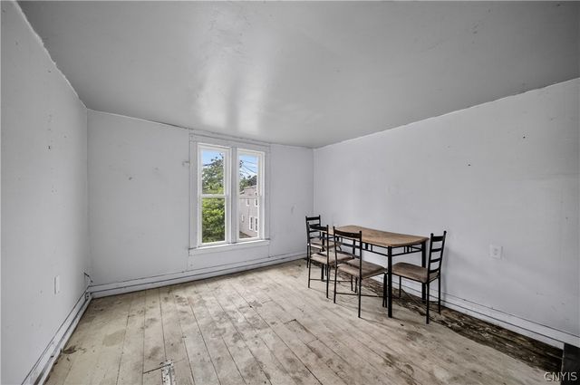 31 Derby Avenue, Auburn, NY 13021