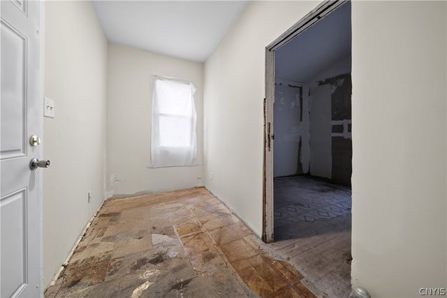 31 Derby Avenue, Auburn, NY 13021