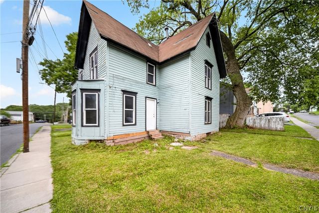 31 Derby Avenue, Auburn, NY 13021
