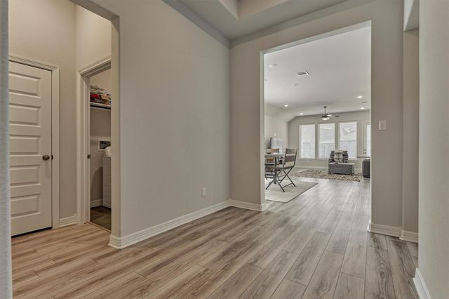 160 Dove Springs Court, Conroe, TX 77304