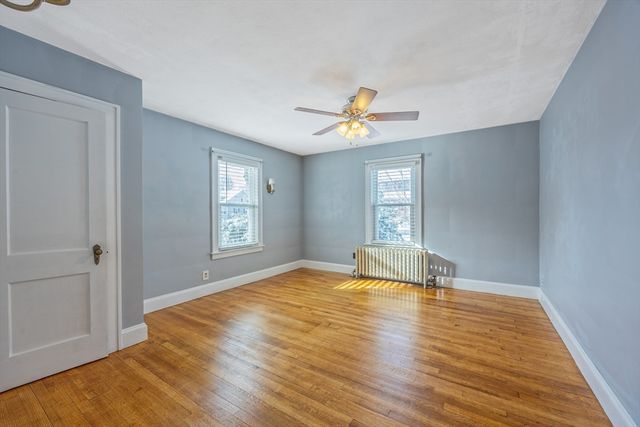 27 Lathrop, South Hadley, MA 01075