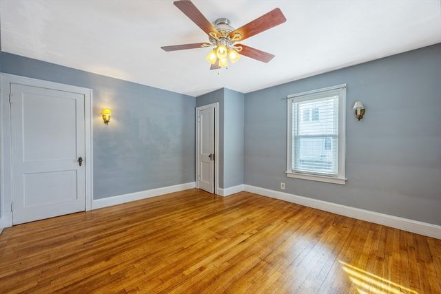 27 Lathrop, South Hadley, MA 01075