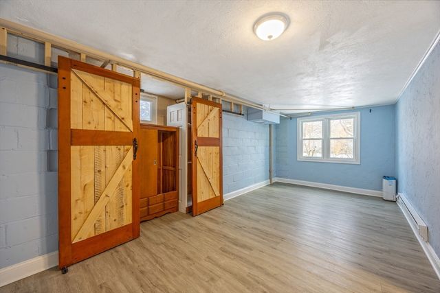 27 Lathrop, South Hadley, MA 01075