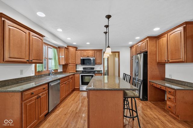 11102 Outrigger Court, Indianapolis, IN 46236