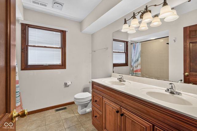 11102 Outrigger Court, Indianapolis, IN 46236