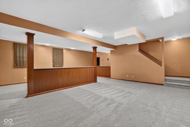 11102 Outrigger Court, Indianapolis, IN 46236