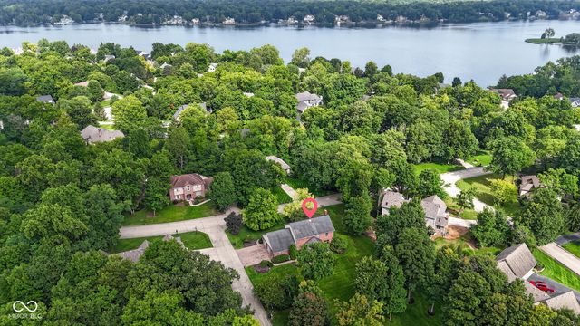 11102 Outrigger Court, Indianapolis, IN 46236