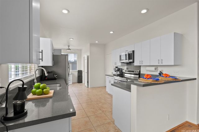 92-7049 Elele Street 86, Kapolei, HI 96707