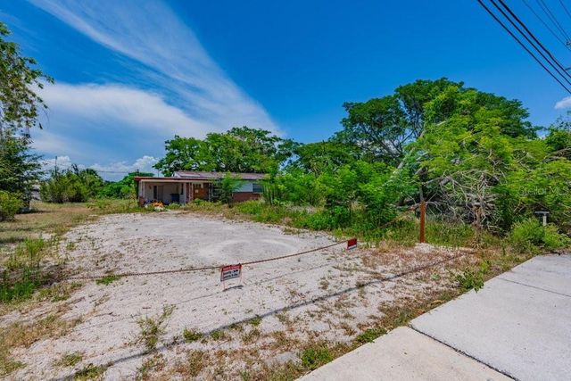 10912 672 HIGHWAY, Riverview, FL 33579