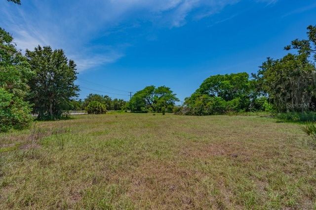 10912 672 HIGHWAY, Riverview, FL 33579