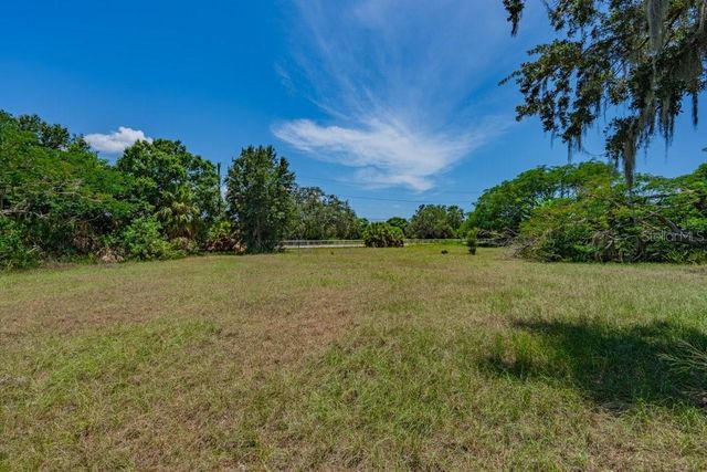 10912 672 HIGHWAY, Riverview, FL 33579
