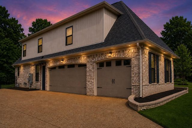 36 W SCOTTSDALE CV, Atoka, TN 38004