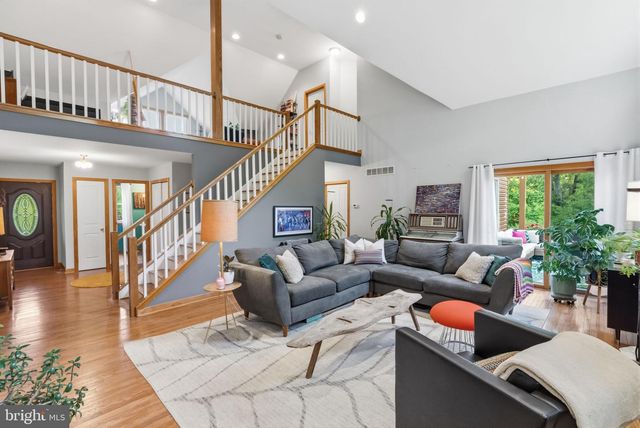 449 HOUSEMAN RD, Perkiomenville, PA 18074