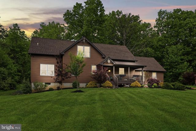 449 HOUSEMAN RD, Perkiomenville, PA 18074