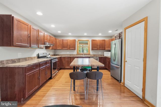 449 HOUSEMAN RD, Perkiomenville, PA 18074