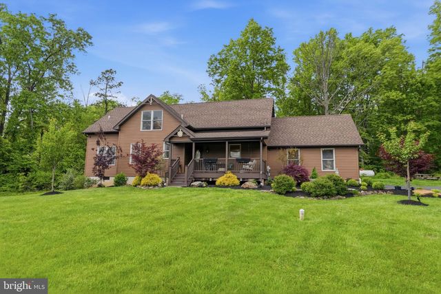 449 HOUSEMAN RD, Perkiomenville, PA 18074
