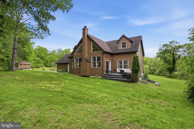 449 HOUSEMAN RD, Perkiomenville, PA 18074