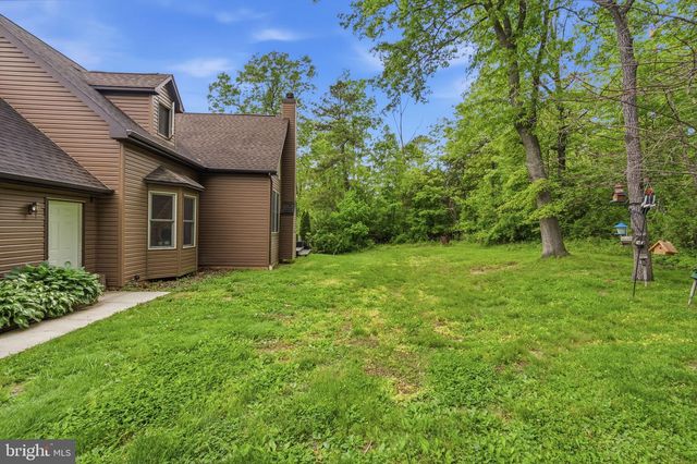 449 HOUSEMAN RD, Perkiomenville, PA 18074