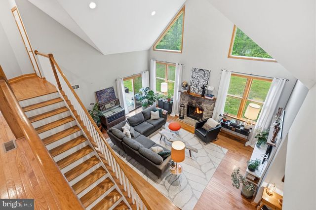 449 HOUSEMAN RD, Perkiomenville, PA 18074