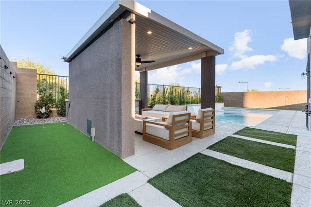 12424 Point Sierra Street, Las Vegas, NV 89138