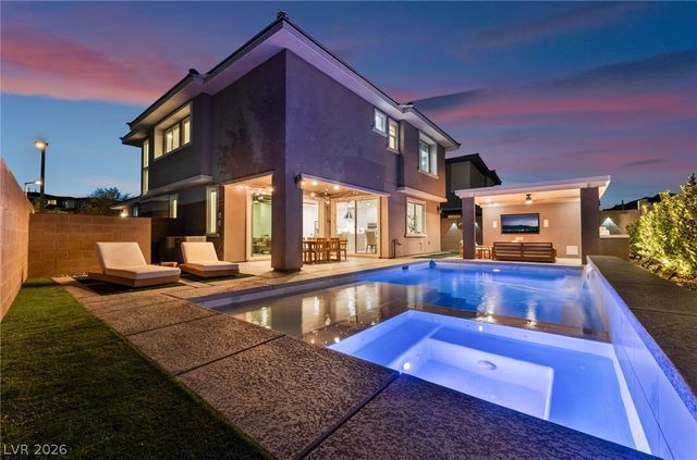 12424 Point Sierra Street, Las Vegas, NV 89138