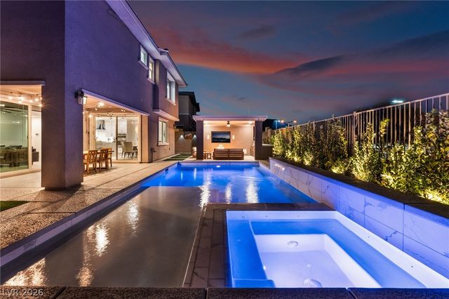 12424 Point Sierra Street, Las Vegas, NV 89138