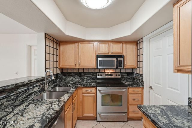 17017 N 12TH Street 1094, Phoenix, AZ 85022