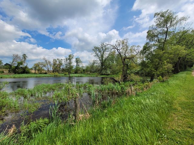 9007 Lake Road, Berrien Twp, MI 49102