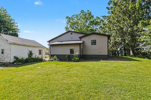 9007 Lake Road, Berrien Twp, MI 49102