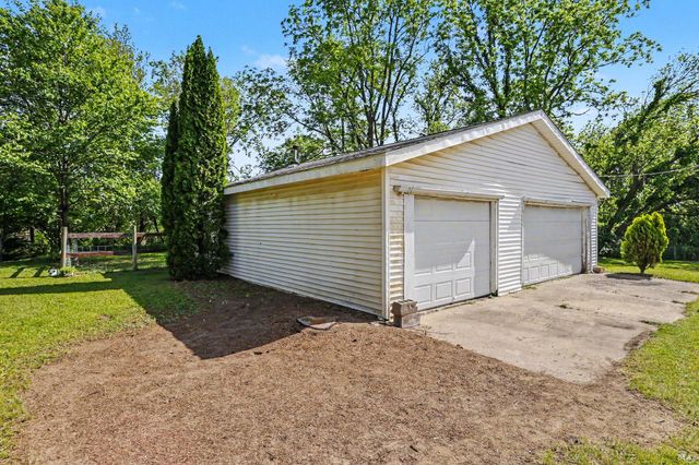 9007 Lake Road, Berrien Twp, MI 49102