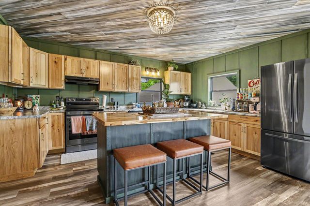 9007 Lake Road, Berrien Twp, MI 49102