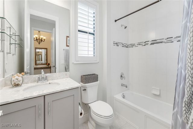 1402 Redona WAY, Naples, FL 34113