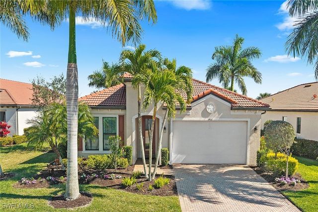 1402 Redona WAY, Naples, FL 34113