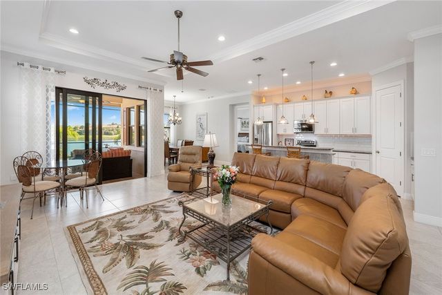 1402 Redona WAY, Naples, FL 34113