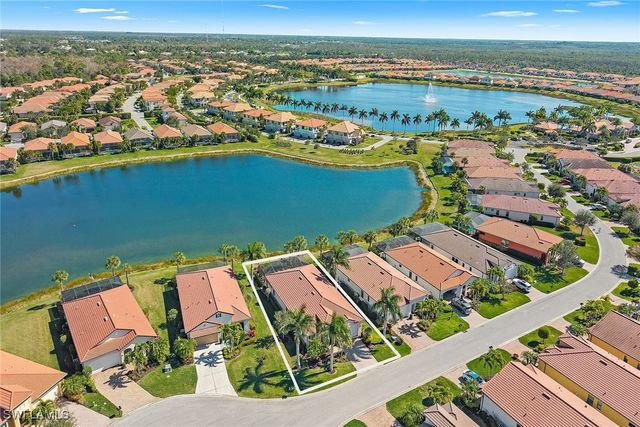 1402 Redona WAY, Naples, FL 34113