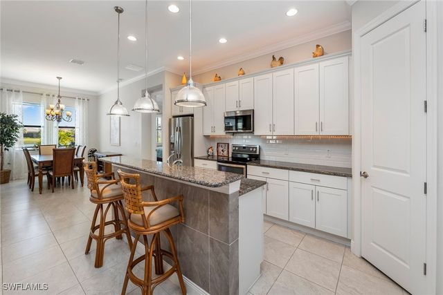 1402 Redona WAY, Naples, FL 34113