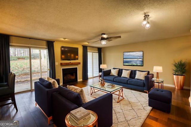 11 Doranne Court SE, Smyrna, GA 30080