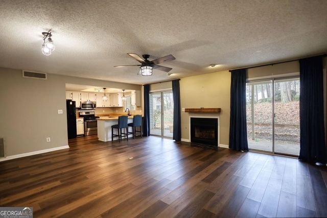 11 Doranne Court SE, Smyrna, GA 30080