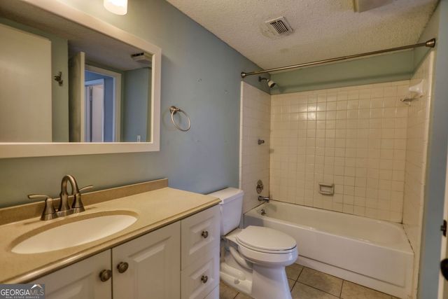 11 Doranne Court SE, Smyrna, GA 30080