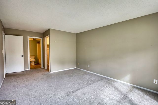 11 Doranne Court SE, Smyrna, GA 30080