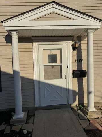 1485 Quaker Lane 116D, Prospect Heights, IL 60070