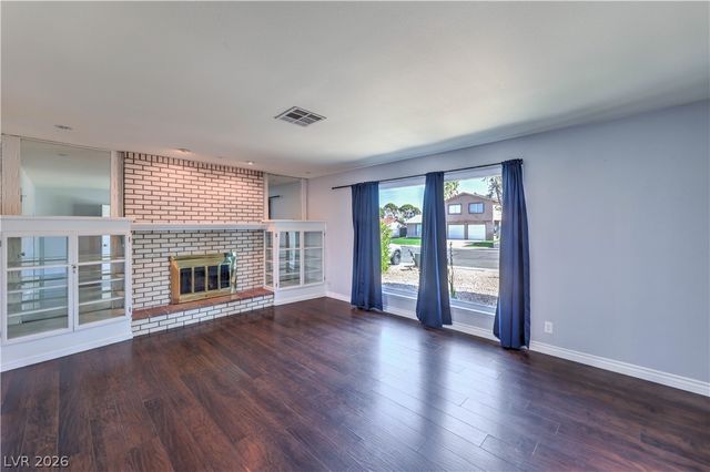 4714 Plata Del Sol Drive, Las Vegas, NV 89121