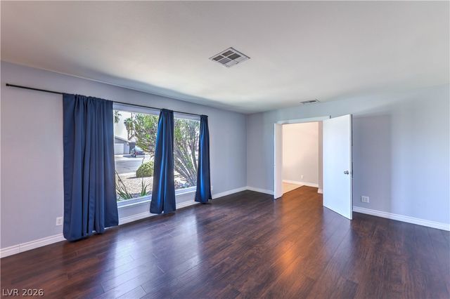 4714 Plata Del Sol Drive, Las Vegas, NV 89121