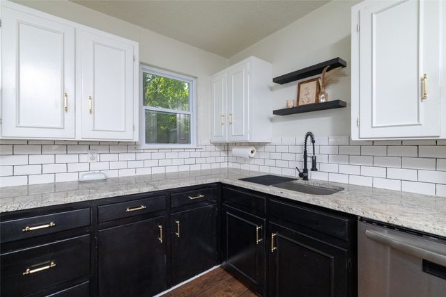 5955 FM 678, Gainesville, TX 76240
