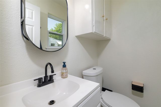 5955 FM 678, Gainesville, TX 76240